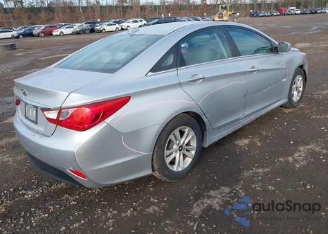 2014 Hyundai Sonata Gls z USA, uszkodzony, nr VIN 5NPEB4AC4EH869467